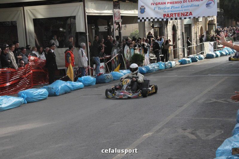111120 sport2 046_tn.jpg